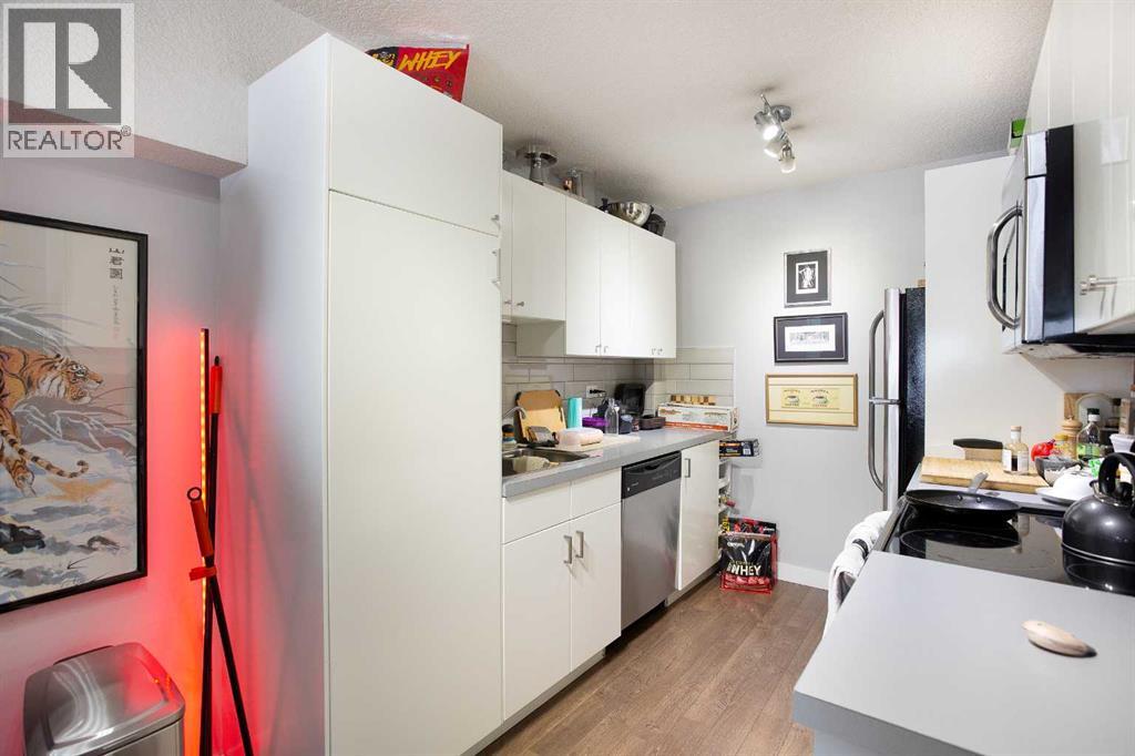 5F, 515 17 Avenue SW