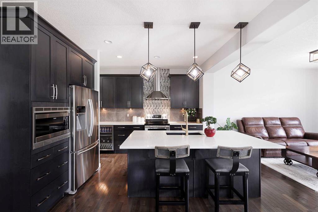 66 Skyview Point Rise NE