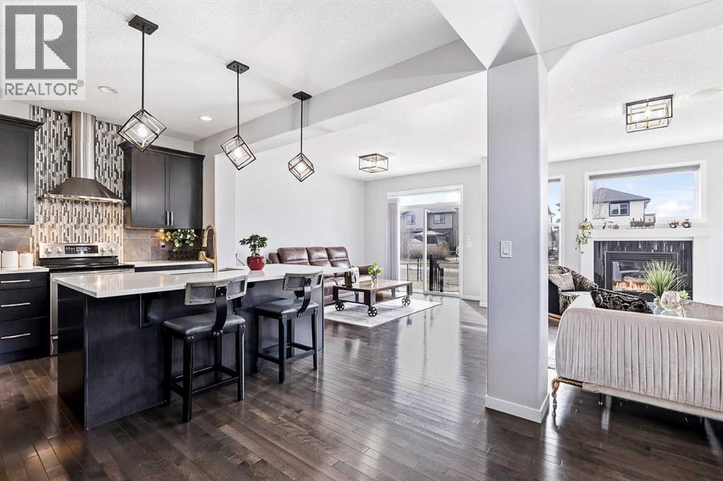 66 Skyview Point Rise NE