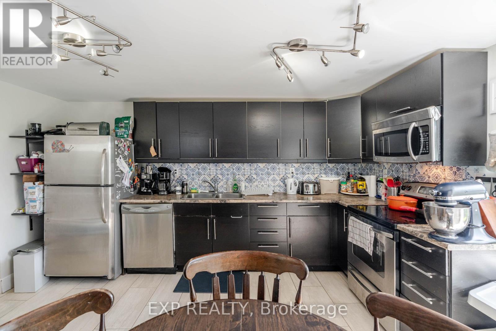 90-94 CAMBRIDGE STREET N