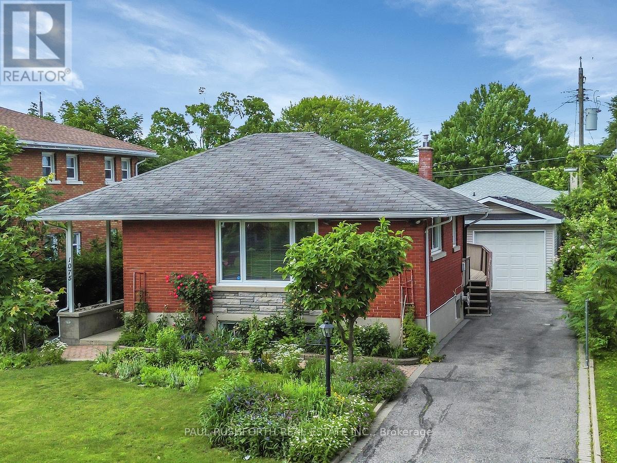 1075 SECORD AVENUE