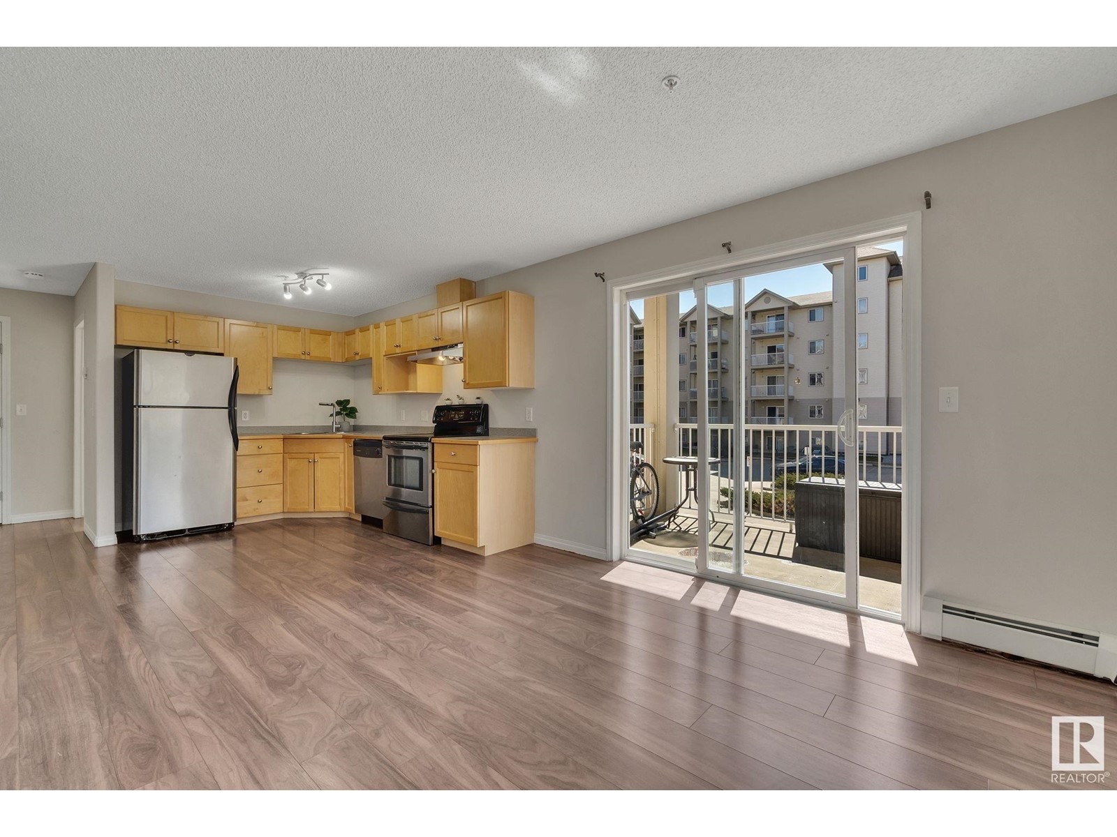#206 7511 171 ST NW