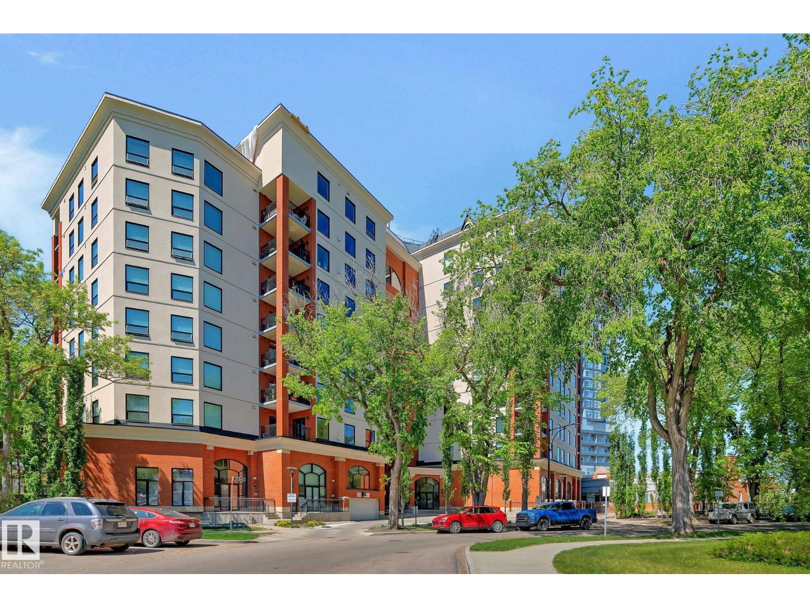 #707 10108 125 ST NW