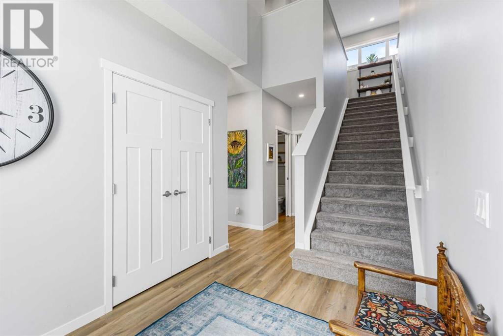 307 Monterey Place SE