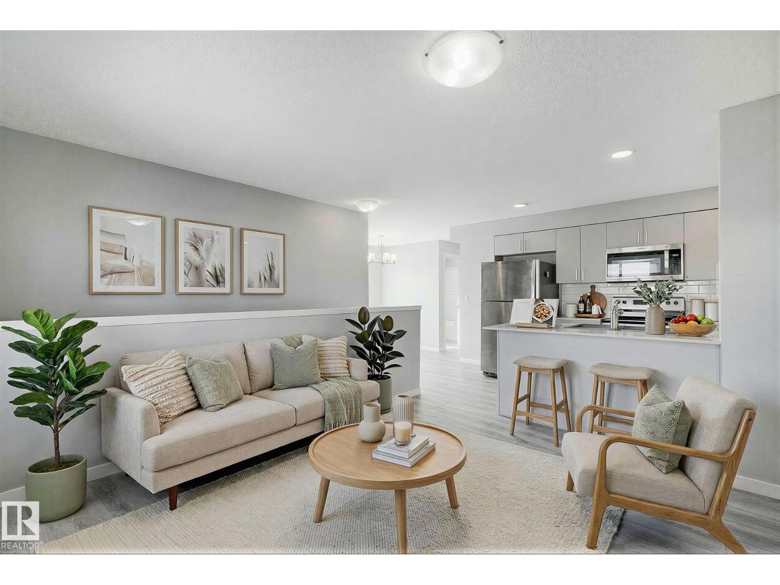 #20 1530 TAMARACK BV NW