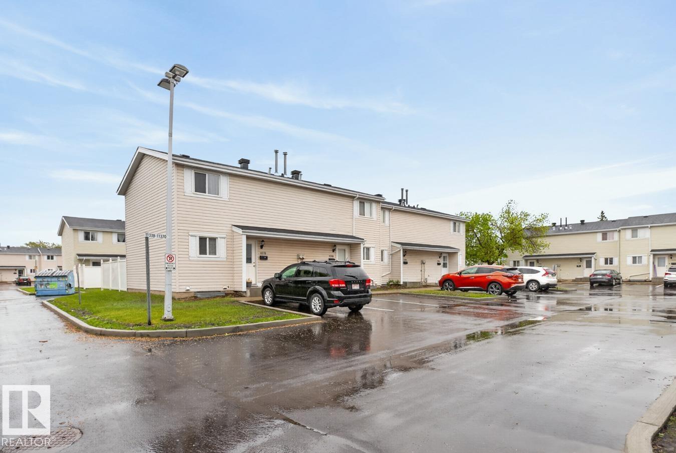 11368 139 AV NW