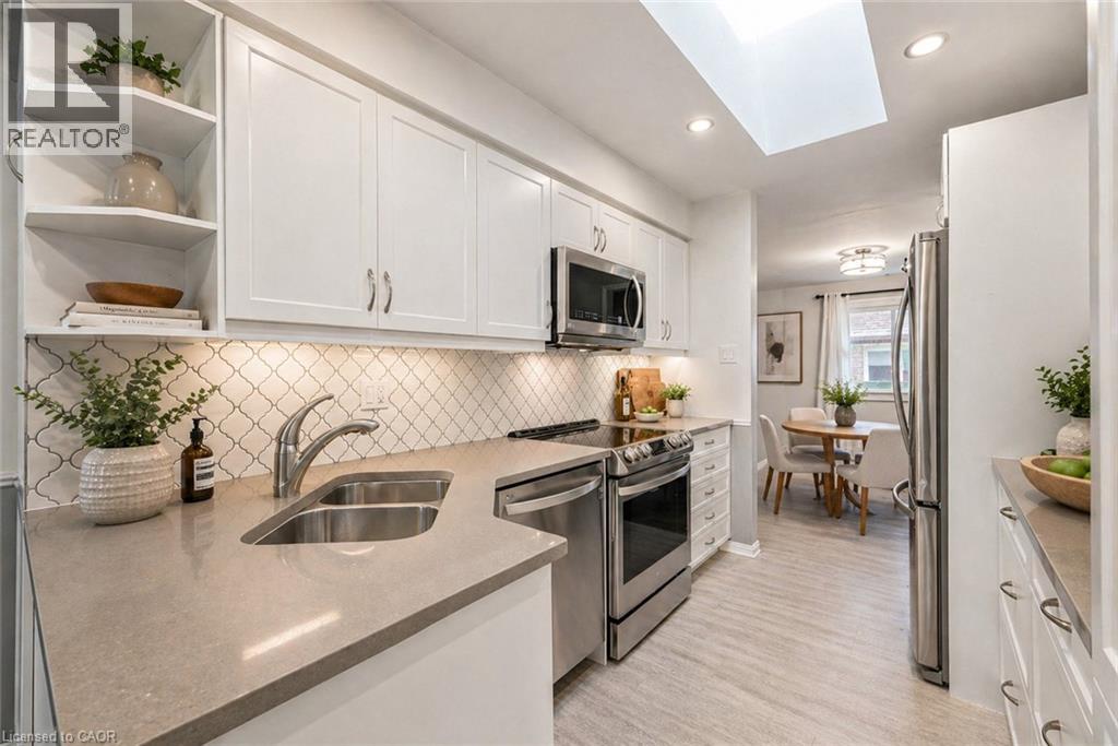 146 ASHLEY Crescent