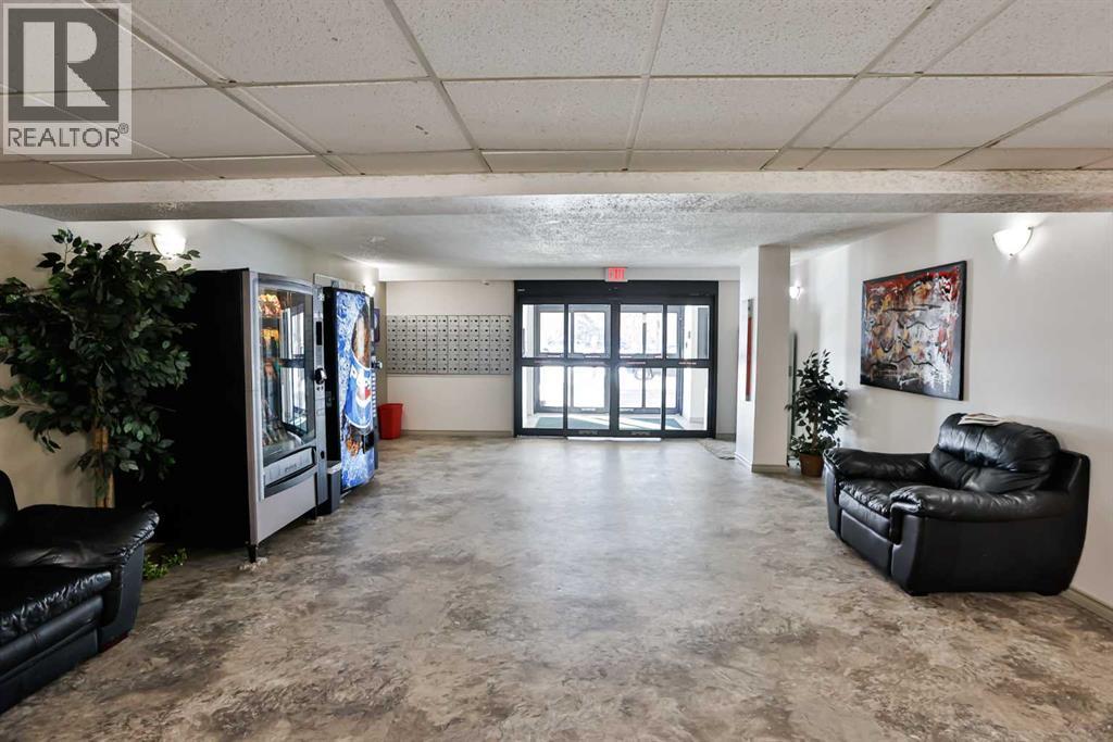 222, 21 Berkeley Place W