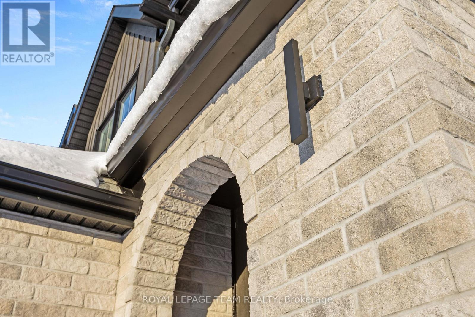 734 TAILSLIDE PRIVATE