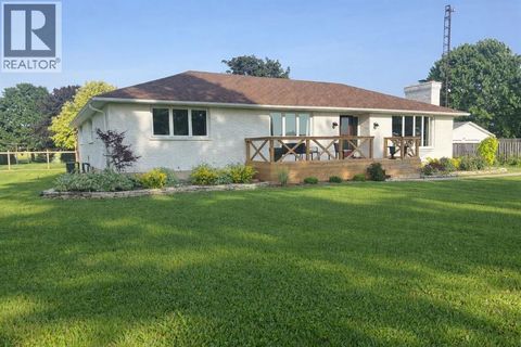 5328 MANDAUMIN ROAD Plympton-Wyoming ON N7T7H3