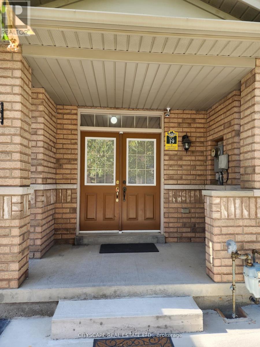 94 UNIONVILLE CRESCENT