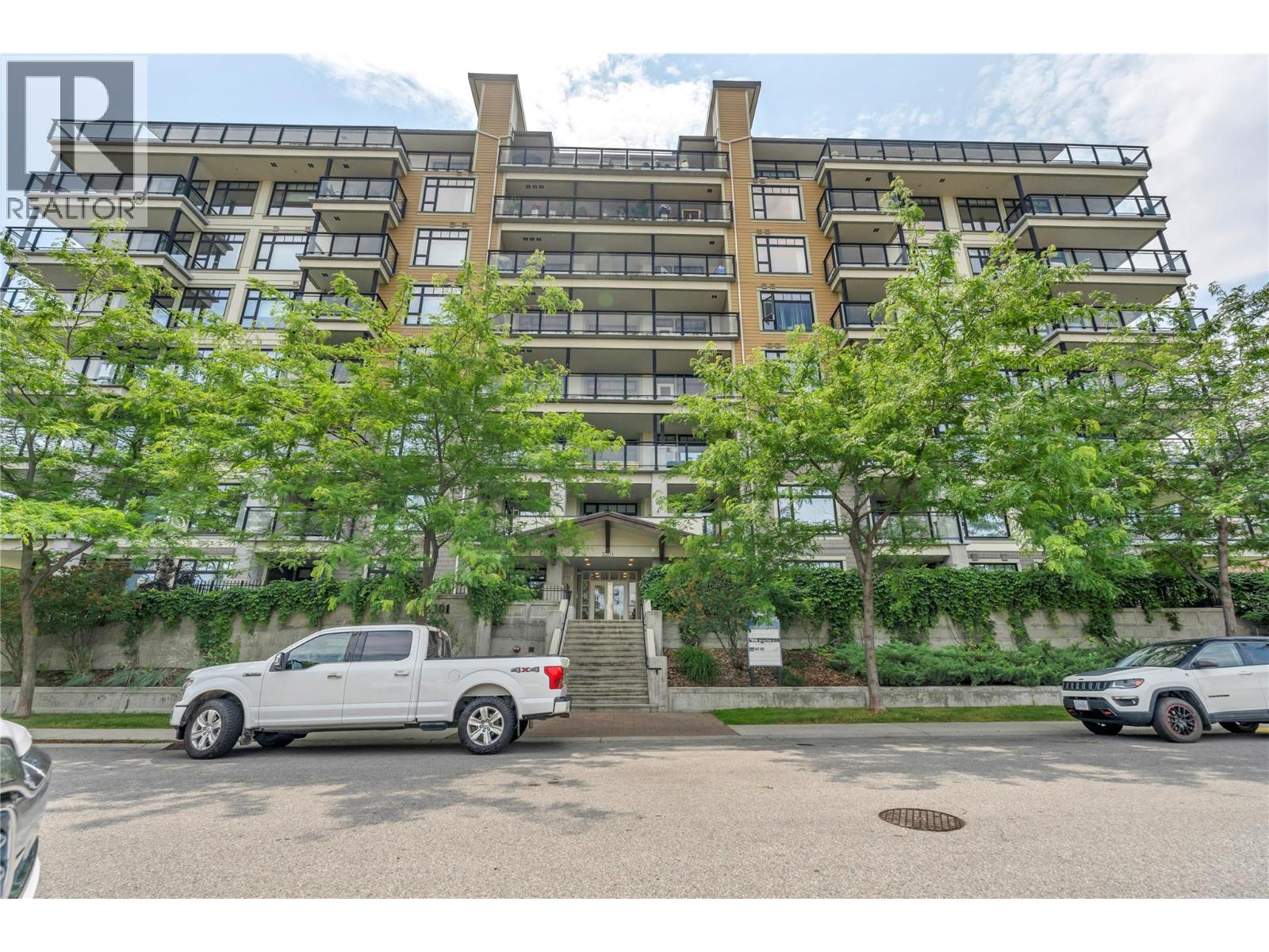 3301 Skaha Lake Road Unit# 803