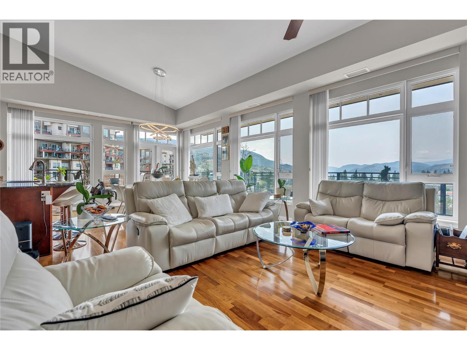 3301 Skaha Lake Road Unit# 803