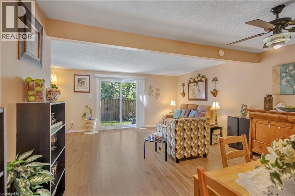 215 GLAMIS Road Unit# 40