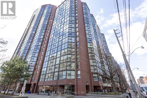 405 - 705 KING STREET W Toronto (Niagara) ON M5V2W8