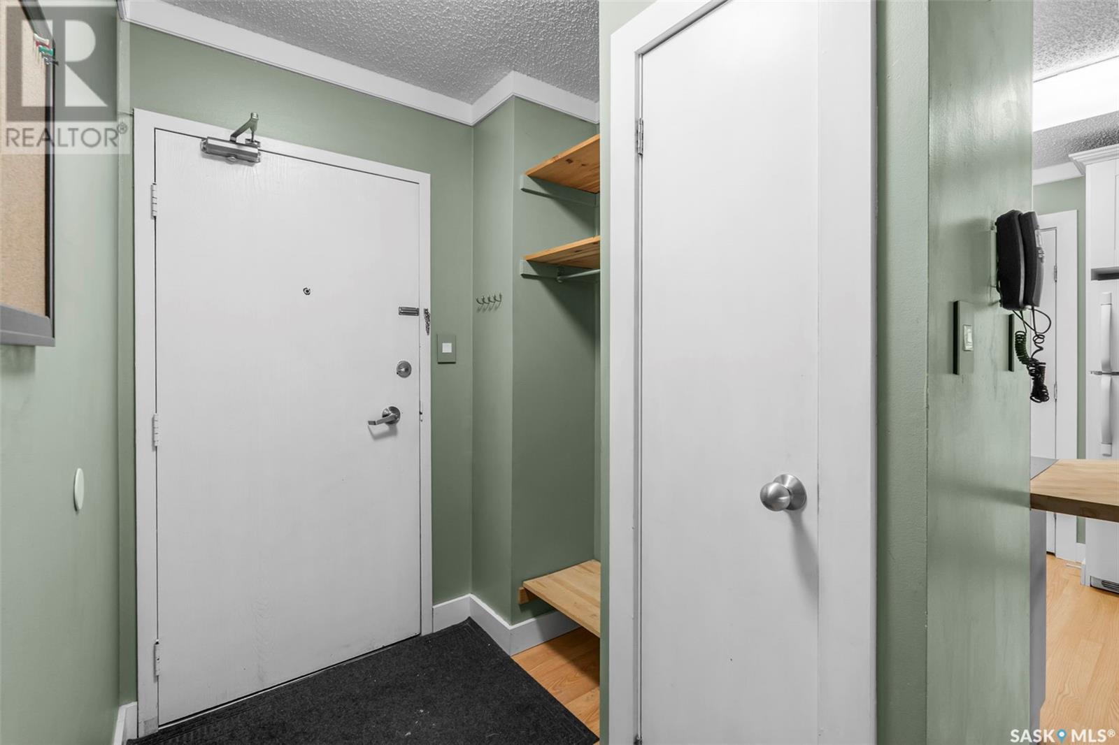 28 9 Pearson PLACE