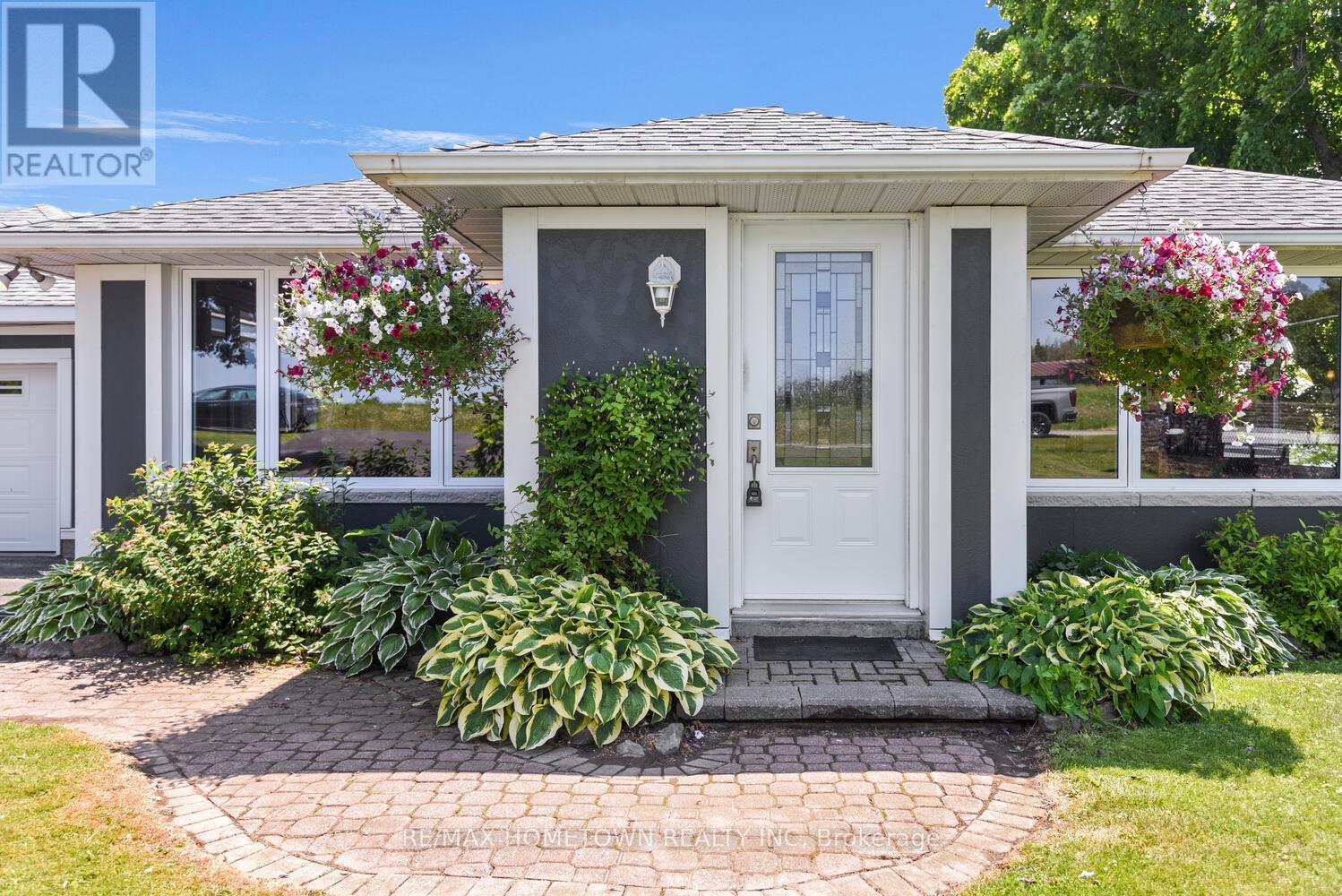 1643 COUNTY ROAD 2 ROAD