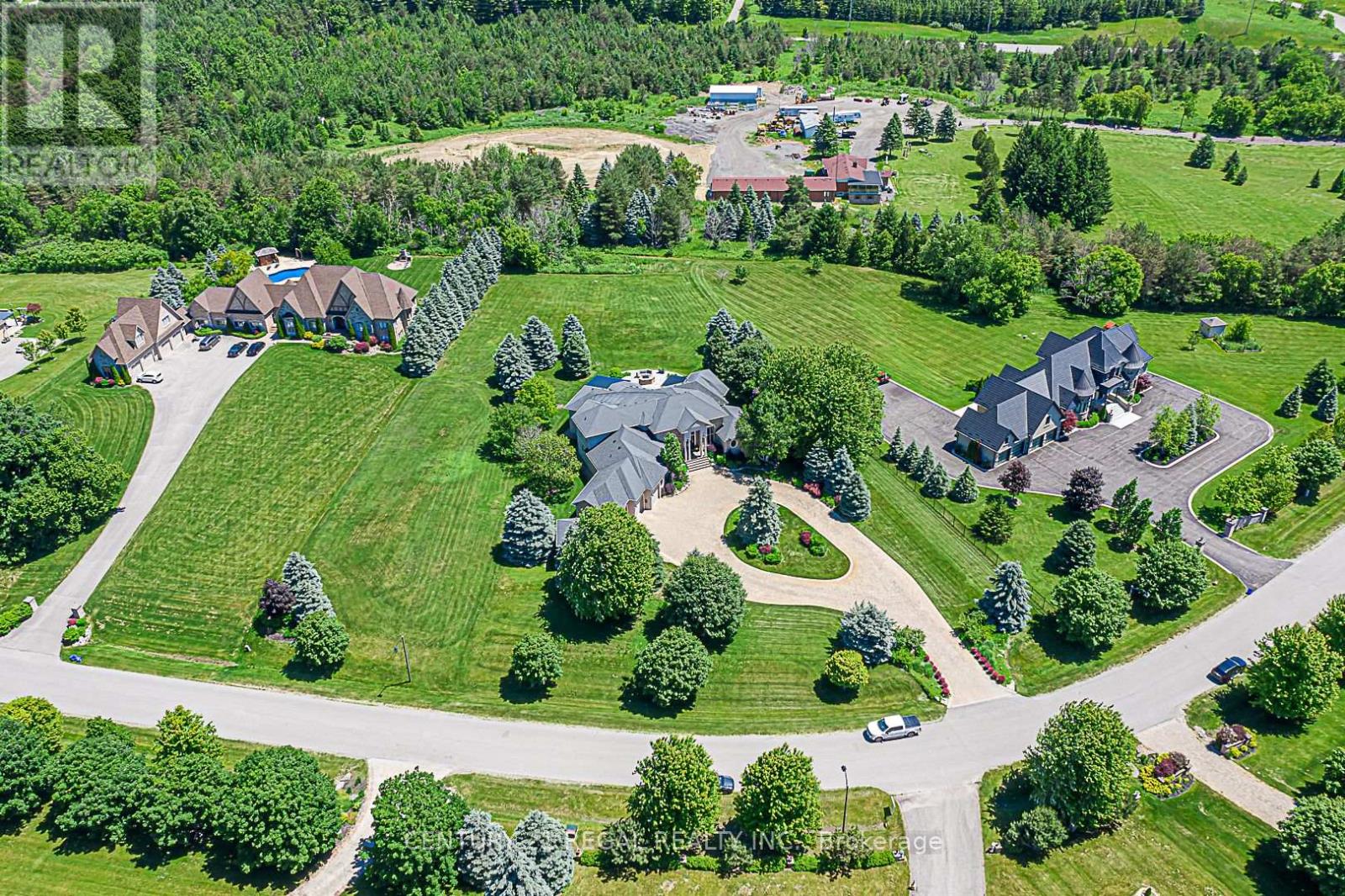 16 LAKE WOODS DRIVE
