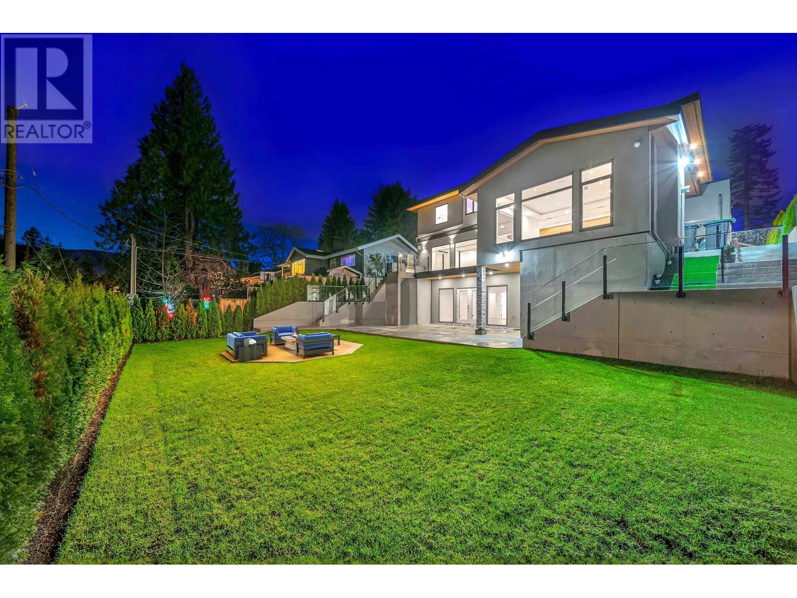 4399 HIGHLAND BOULEVARD