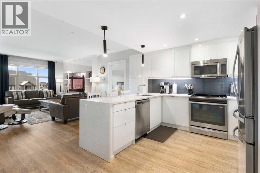 227, 15 Aspenmont Heights SW