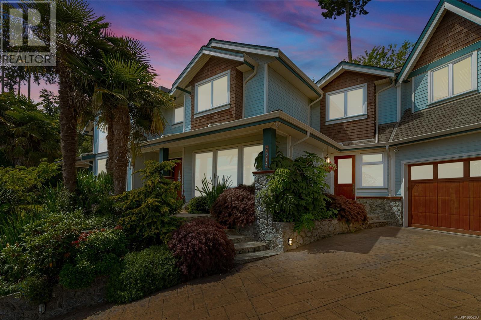 7014 Beach View Crt