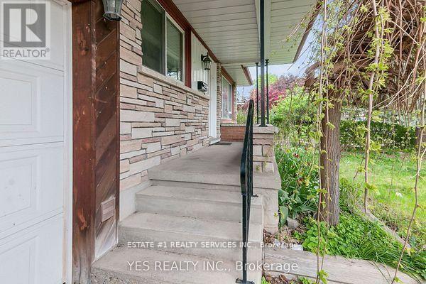 176 KENNETH AVENUE