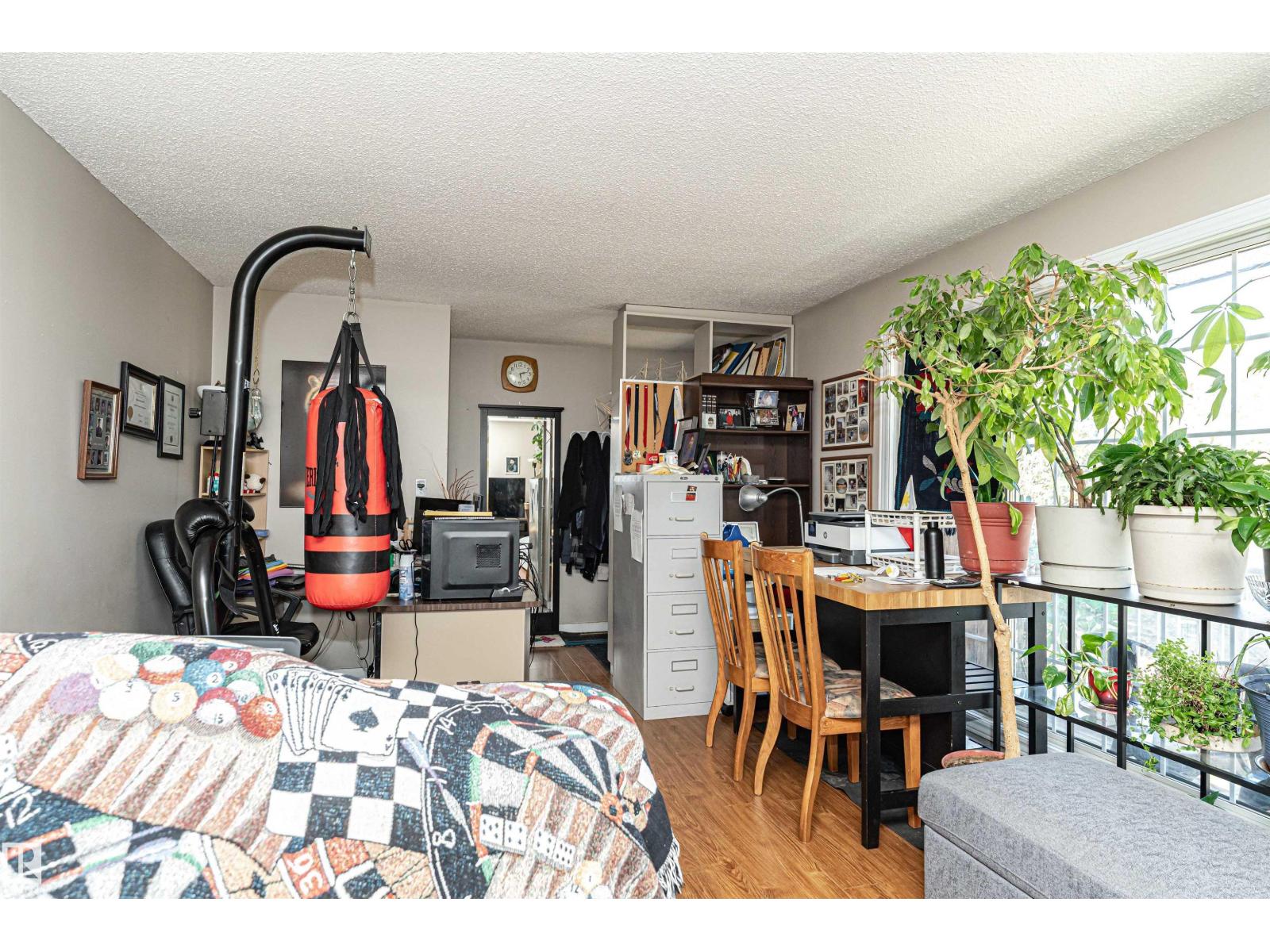 2349 MILLBOURNE RD W NW