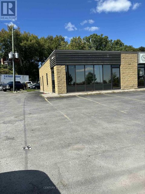 62 DUNDAS STREET W Belleville (Belleville Ward) ON K8P1A3