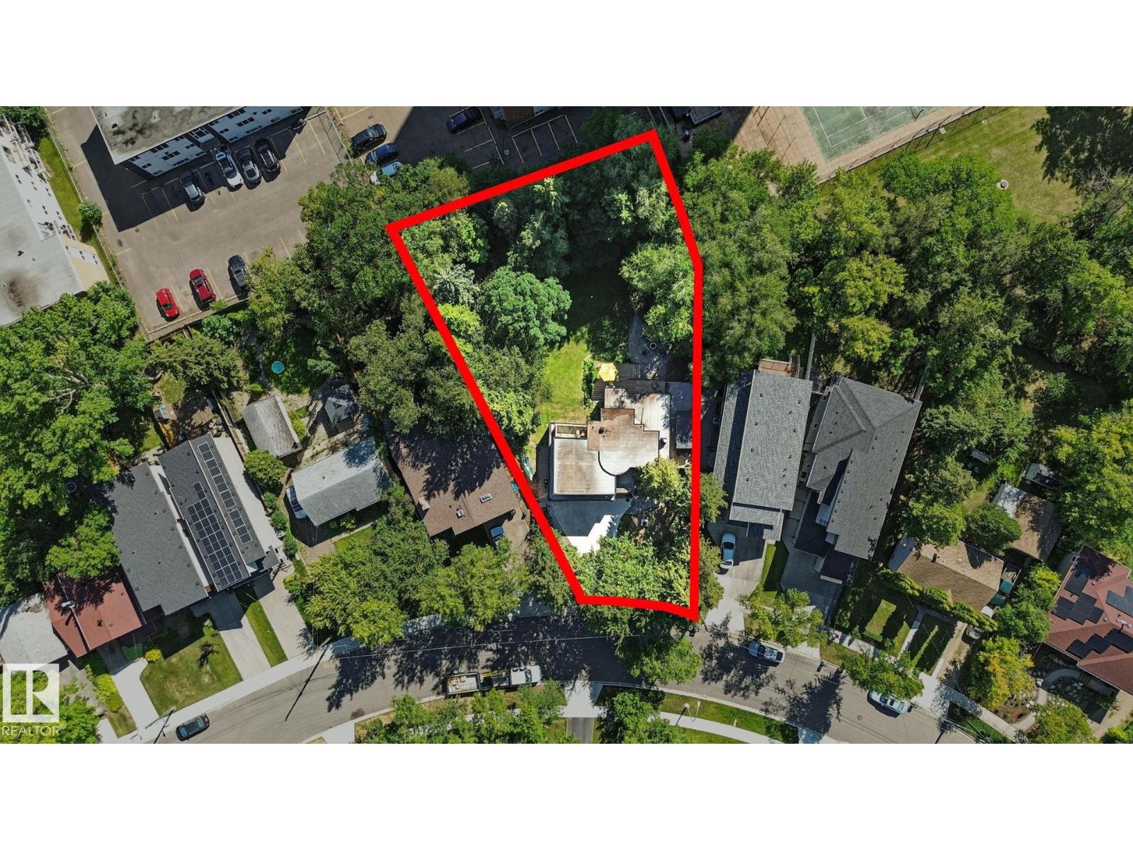 5406 110 ST NW