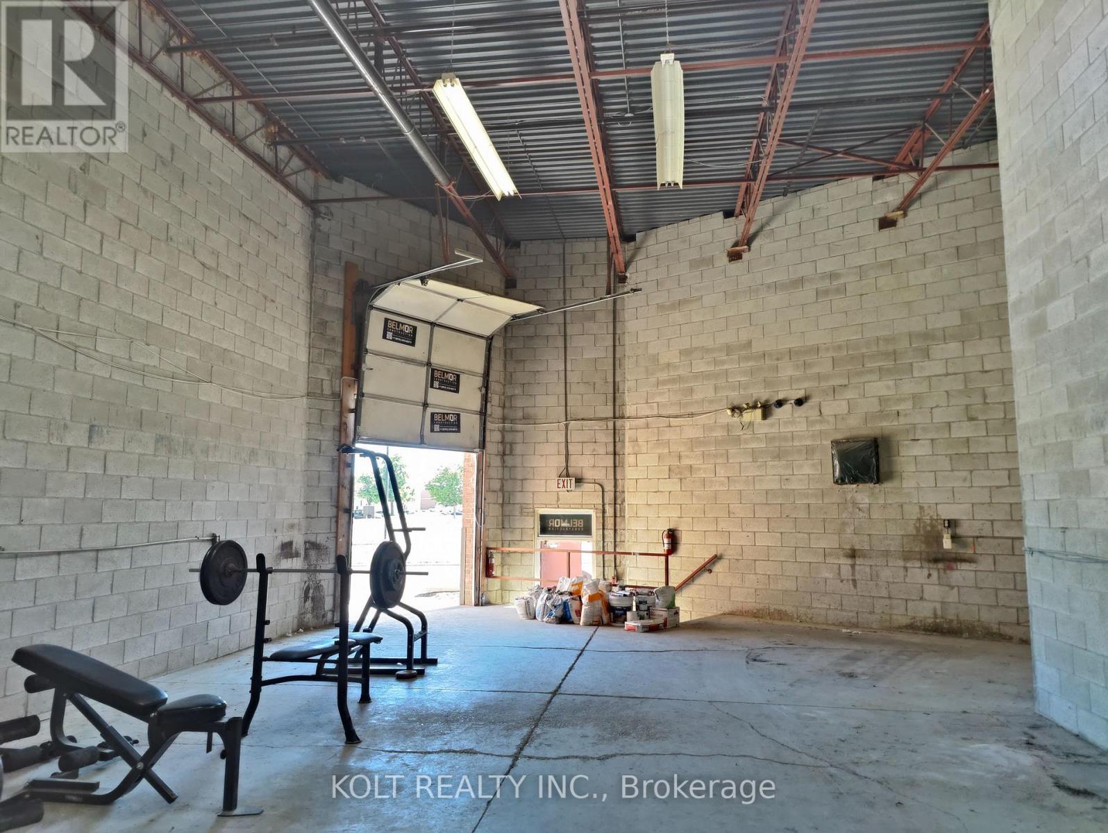 G11 - 2750 14TH AVENUE