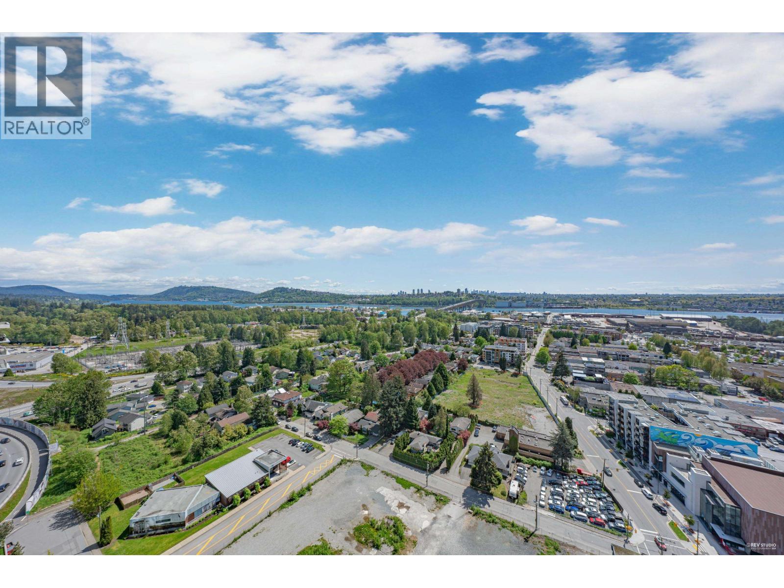 2604 1500 FERN STREET