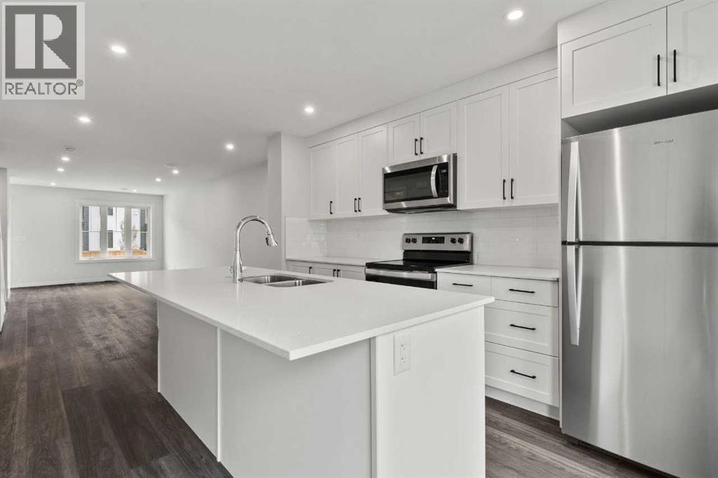 110, 40 Livingston Parade NE