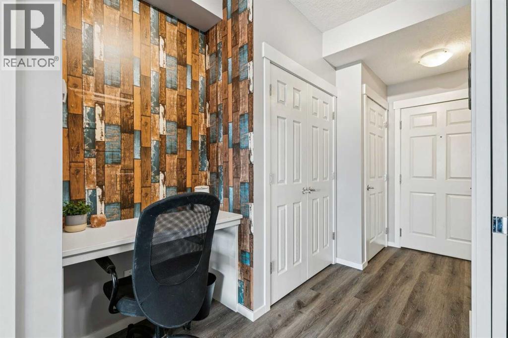 3203, 99 Copperstone Park SE