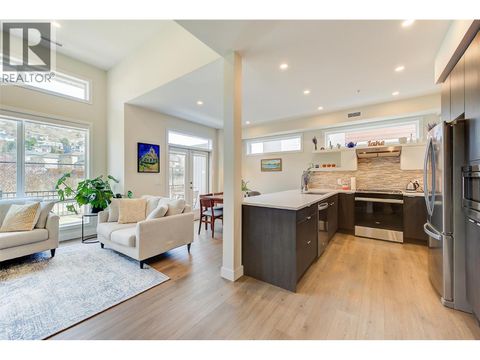 3719 Woodsdale Road Unit# 15 Lake Country BC V4V1X2