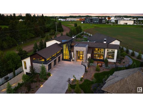 46 KINGSFORD CR St. Albert AB T8N7J2