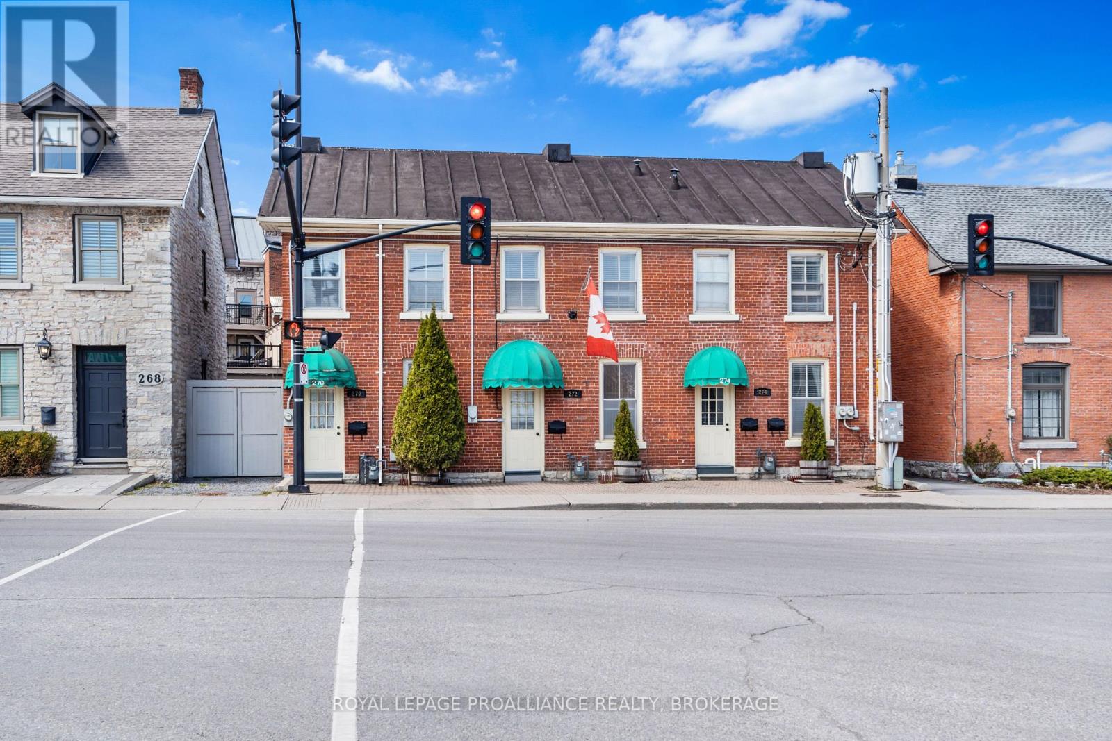 272 WELLINGTON STREET