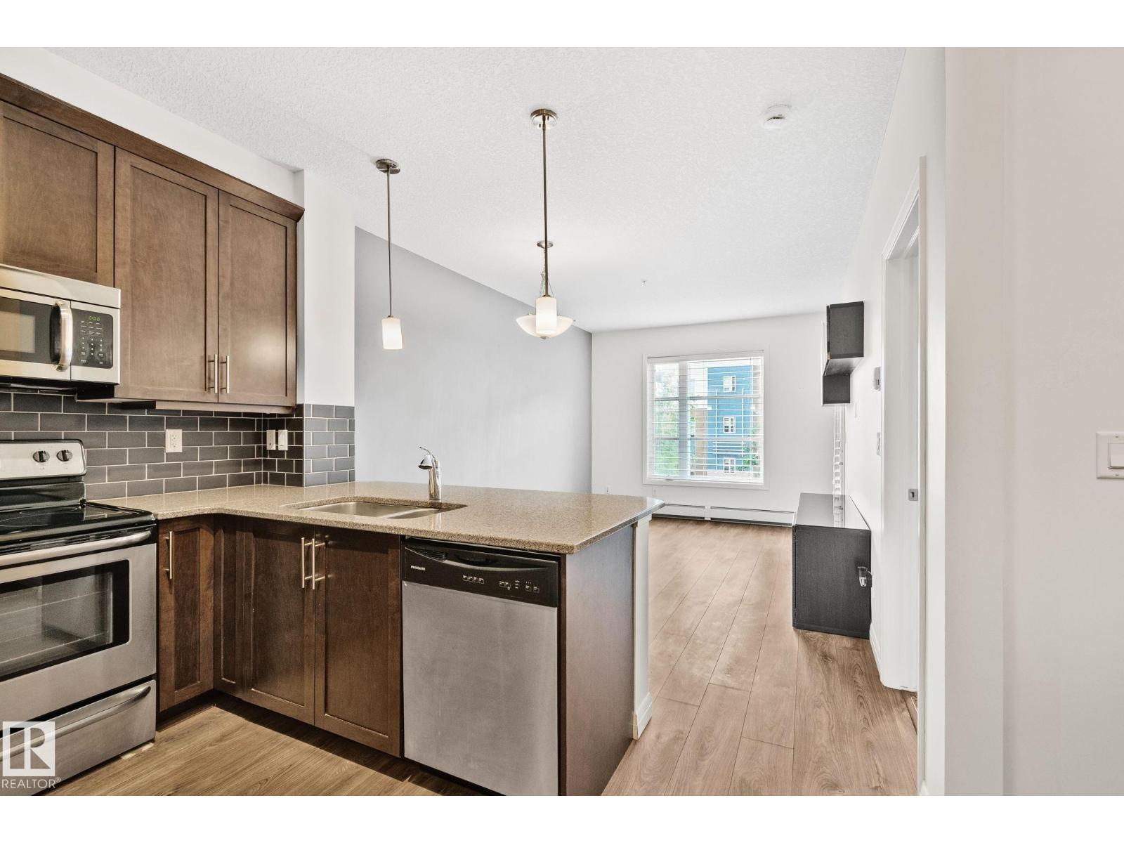 #217 2588 ANDERSON WY SW