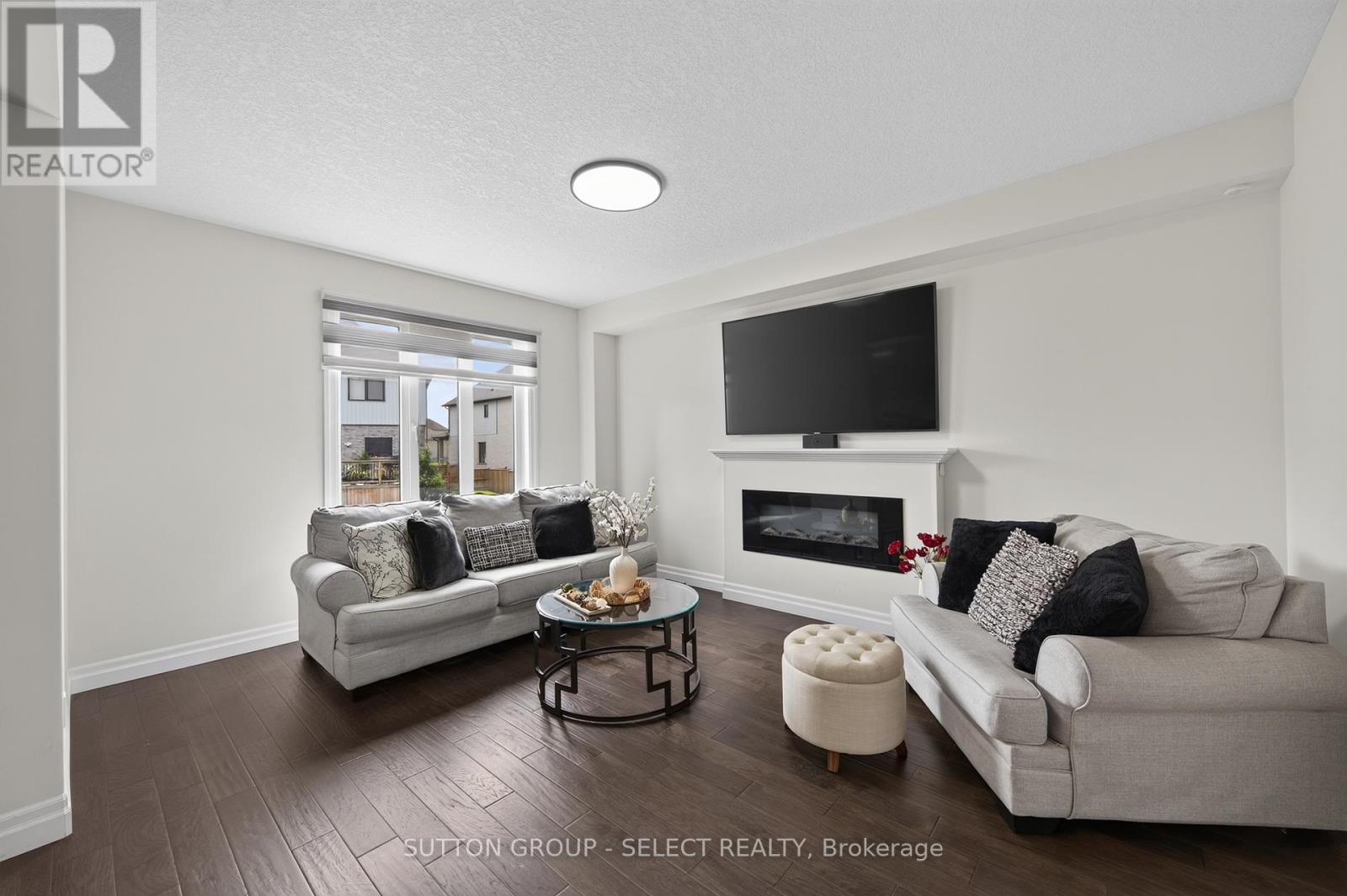 801 SUPERIOR DRIVE