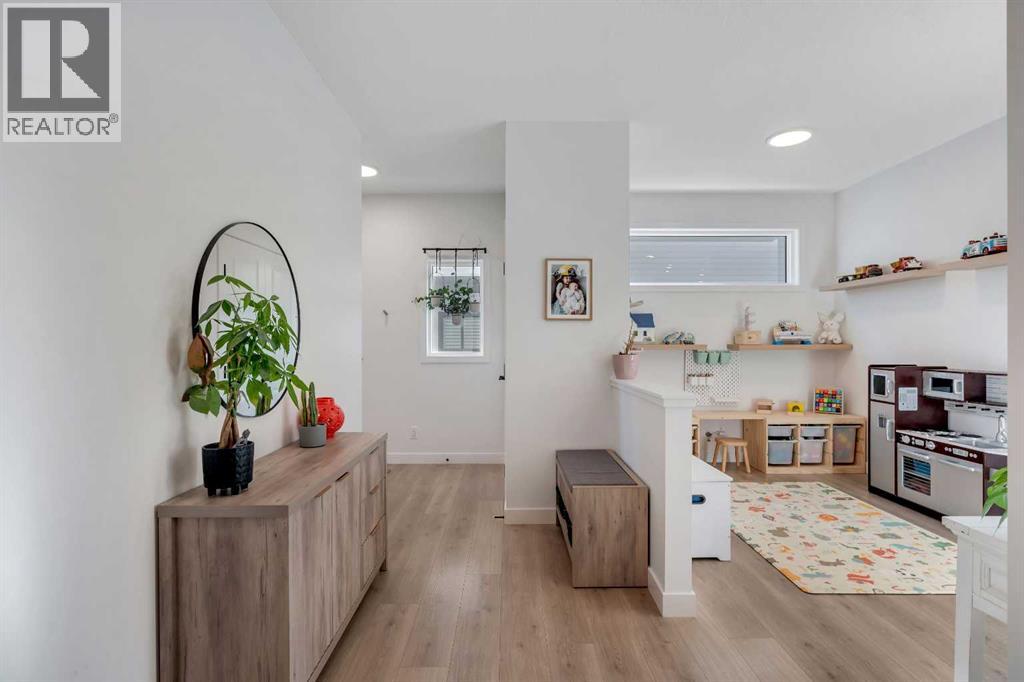 20 Edith Crescent NW