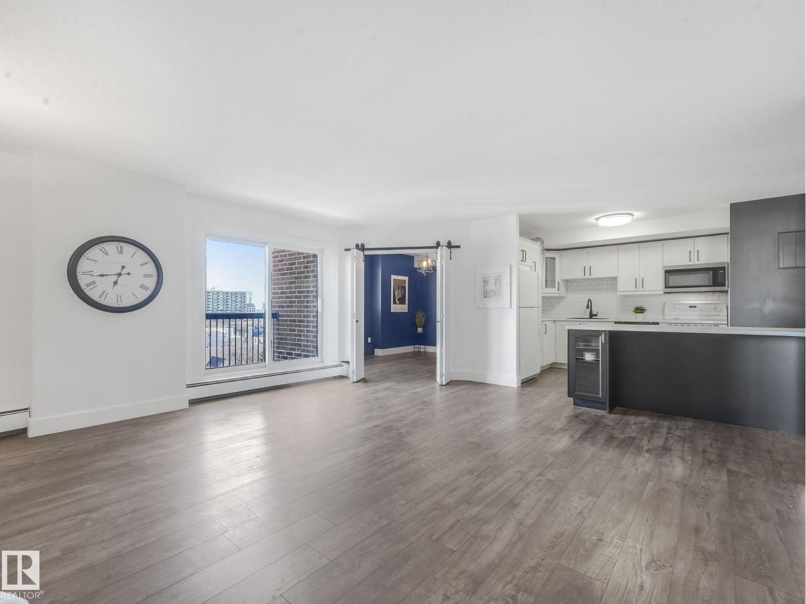 #1001 9929 113 ST NW