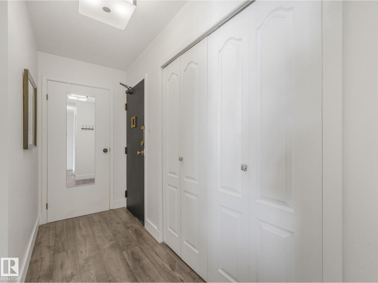 #1001 9929 113 ST NW