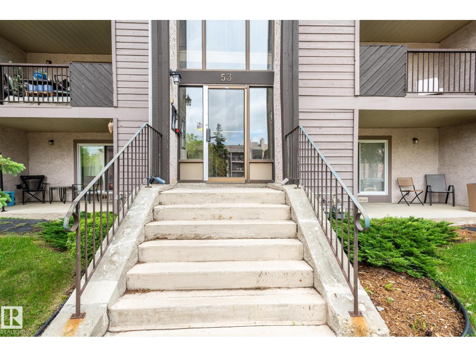 #306 53 Akins DR