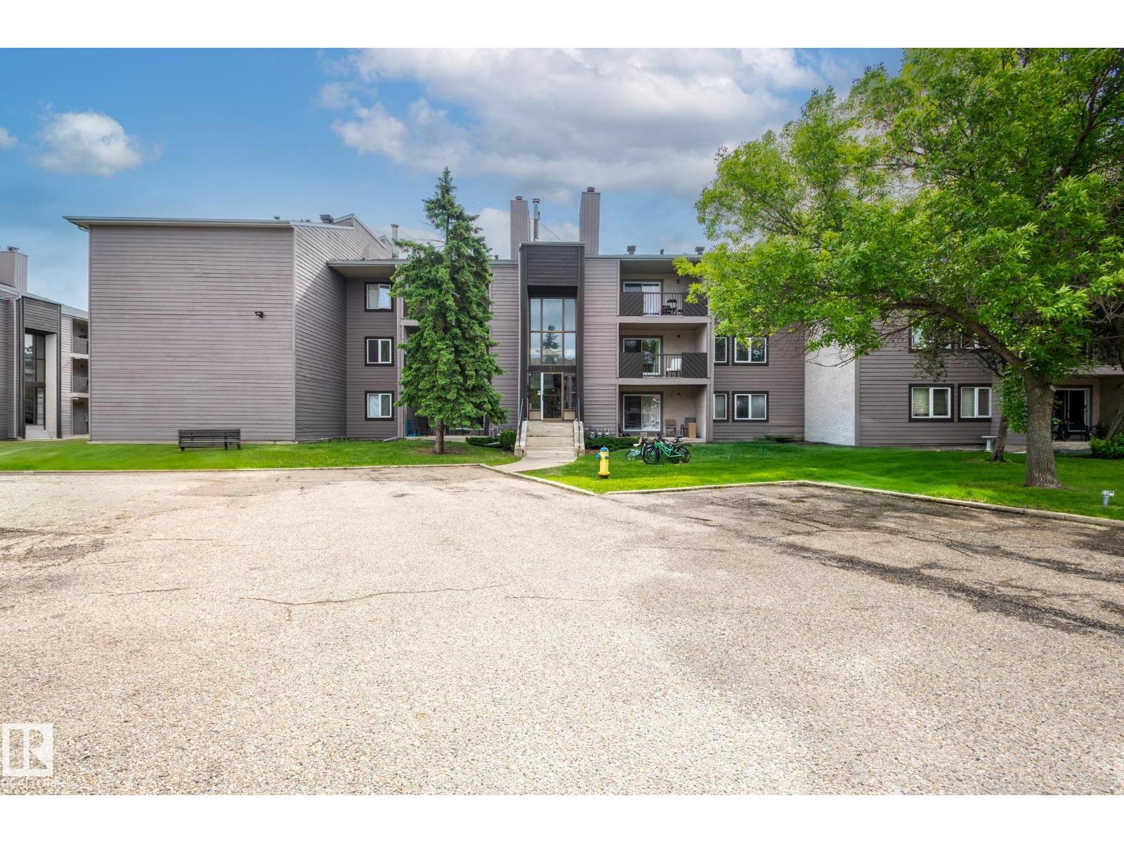 #306 53 Akins DR