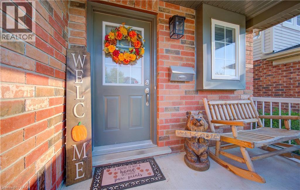 27 OLIVEWOOD Way