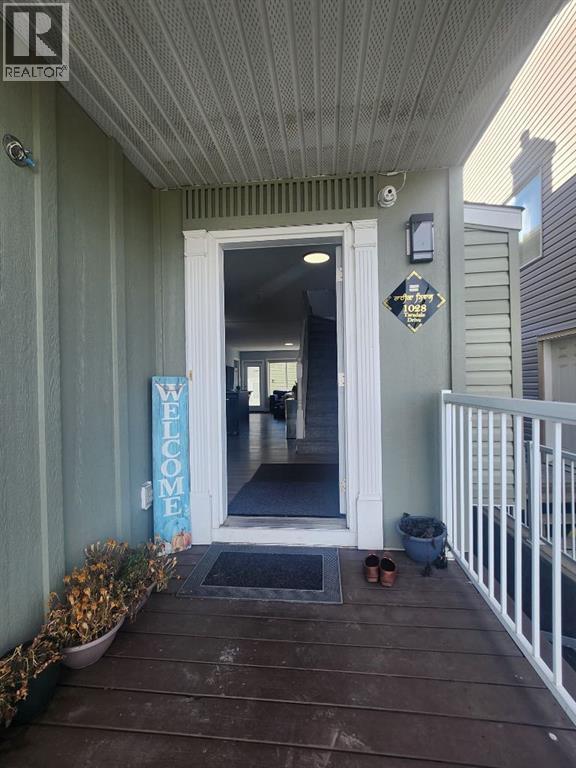 1028 TARADALE Drive NE