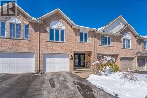 136 MACASSA CIRCLE Ottawa ON K2T1J7