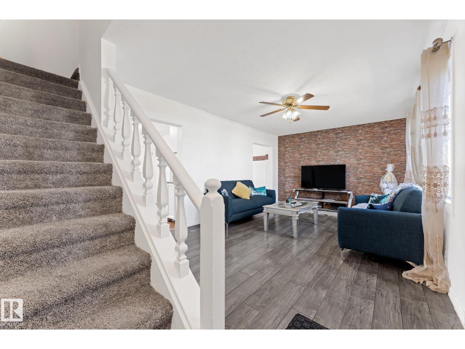 13330 89 ST NW
