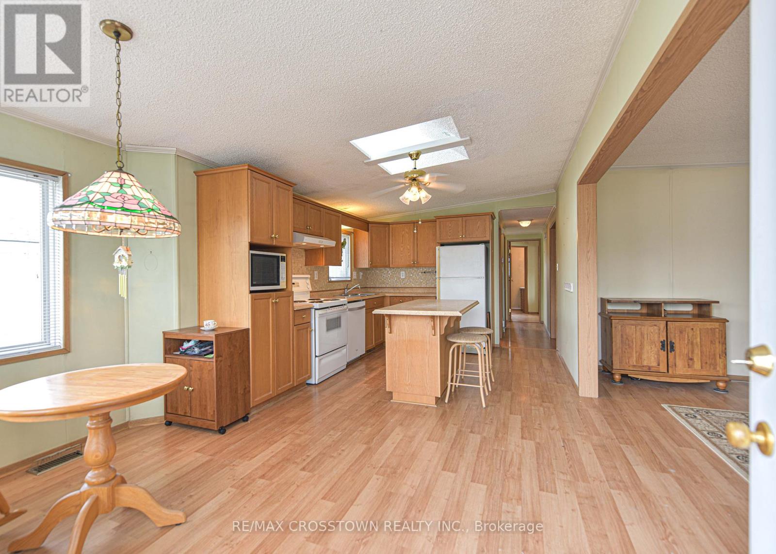 4101 WESLEY STREET