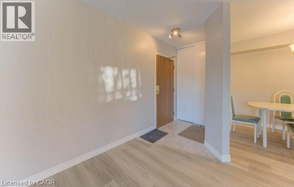 3085 KINGSWAY Drive Unit# 27