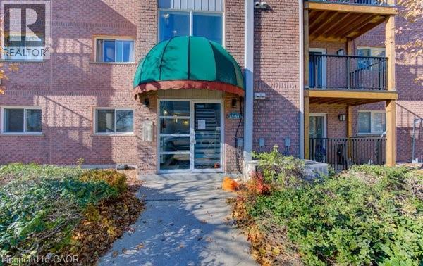 3085 KINGSWAY Drive Unit# 27
